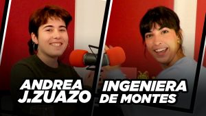 Andrea J. Zuazo y Clau compartiendo una charla de podcast sobre la carrera de Ingeniería de Montes y la conservación ambiental