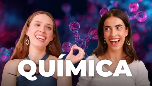 Miniatura del episodio con Clau y Alba riendo juntas en un fondo de moléculas brillantes