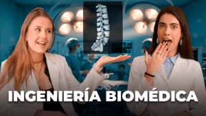 Clau y Marina en la miniatura del episodio hablando del trabajo en el sector de las Tecnologías Médicas, vestidas con bata blanca en un quirófano