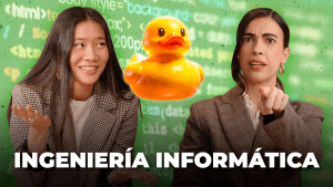 Elena y Clau, con un patito de goma gigante, en la miniatura del episodio sobre qué es la Ingeniería Informática